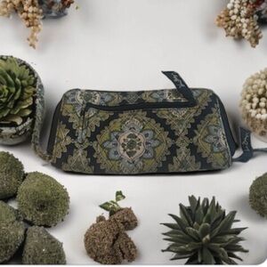 Vera Bradley Cambridge Quilted Zip Wallet, Wristlet Retired Fall 2007